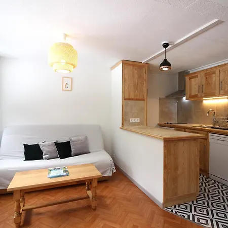 Lägenhet Bel Au Avec Balcon Et Parking - Fr-1-415-202 Mont-Dore