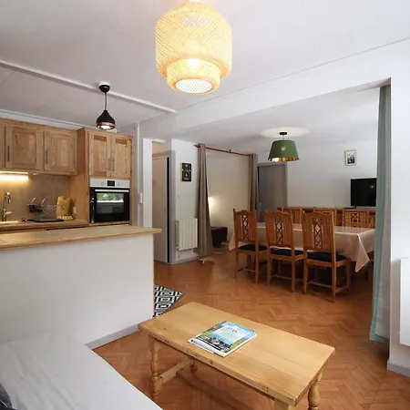 Bel Au Avec Balcon Et Parking - Fr-1-415-202